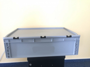 Euro T�rol�l�d�k Zsan�ros Fed�llel